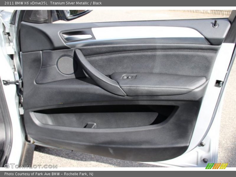 Titanium Silver Metallic / Black 2011 BMW X6 xDrive35i