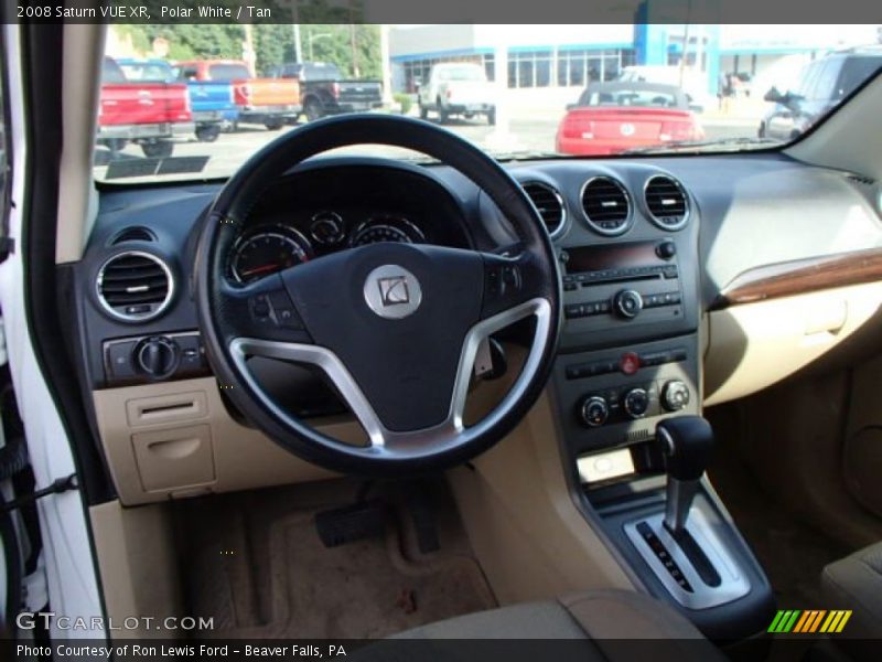 Polar White / Tan 2008 Saturn VUE XR
