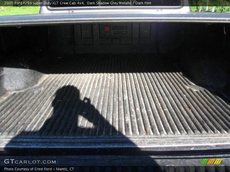 Dark Shadow Grey Metallic / Dark Flint 2005 Ford F250 Super Duty XLT Crew Cab 4x4