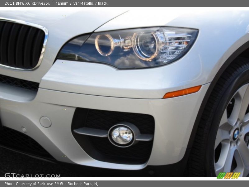 Titanium Silver Metallic / Black 2011 BMW X6 xDrive35i
