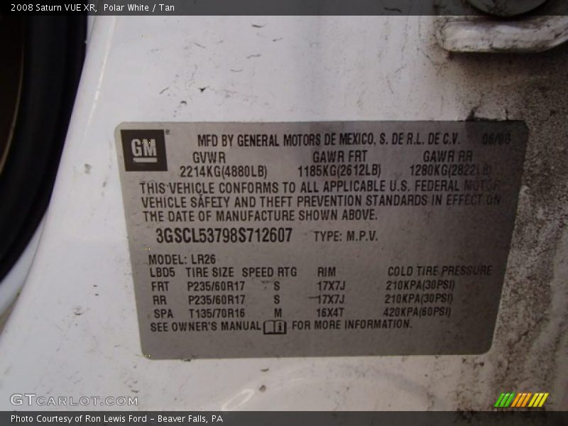 Polar White / Tan 2008 Saturn VUE XR