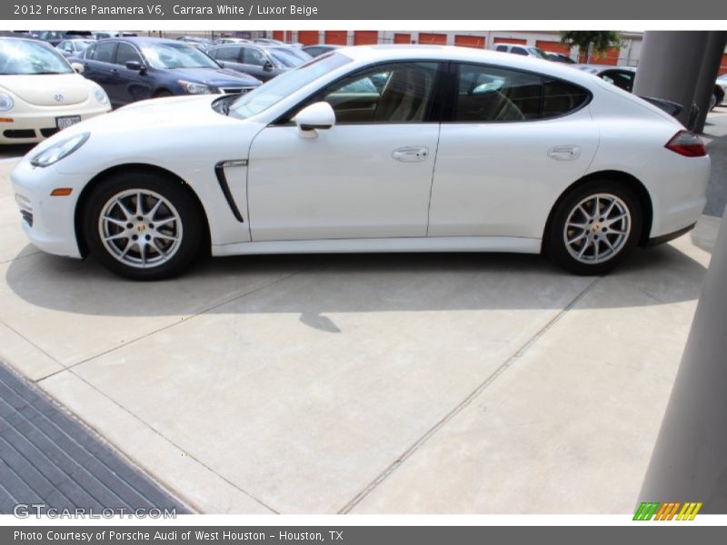 Carrara White / Luxor Beige 2012 Porsche Panamera V6