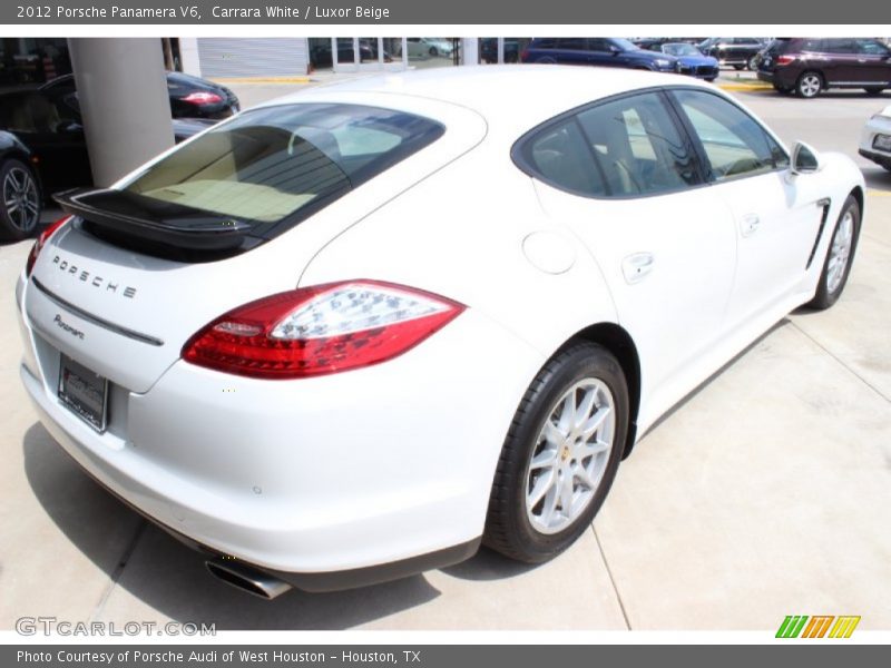 Carrara White / Luxor Beige 2012 Porsche Panamera V6