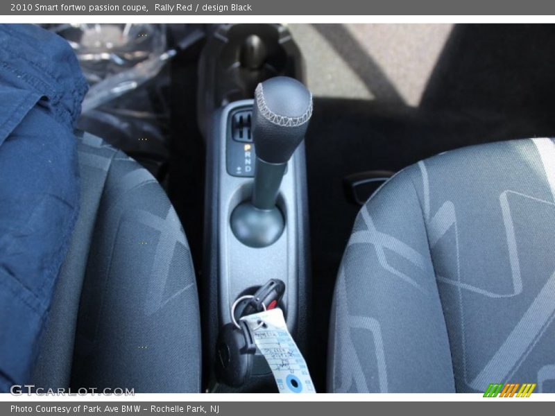 Rally Red / design Black 2010 Smart fortwo passion coupe