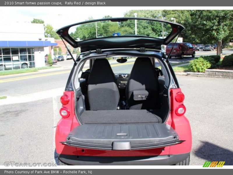 Rally Red / design Black 2010 Smart fortwo passion coupe