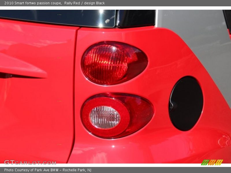 Rally Red / design Black 2010 Smart fortwo passion coupe