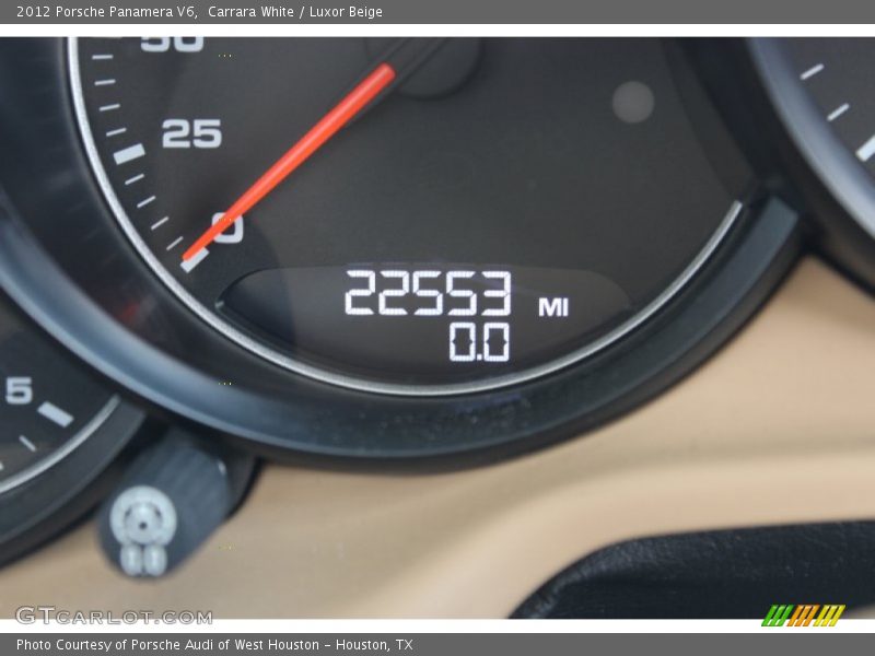 Carrara White / Luxor Beige 2012 Porsche Panamera V6