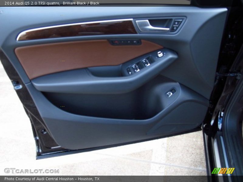 Brilliant Black / Black 2014 Audi Q5 2.0 TFSI quattro