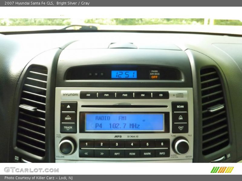 Bright Silver / Gray 2007 Hyundai Santa Fe GLS