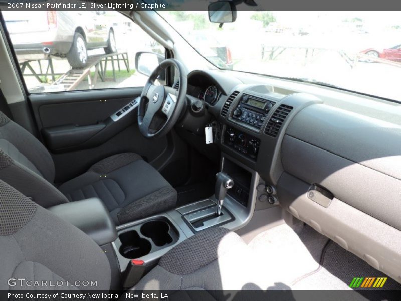 Silver Lightning / Graphite 2007 Nissan Pathfinder LE