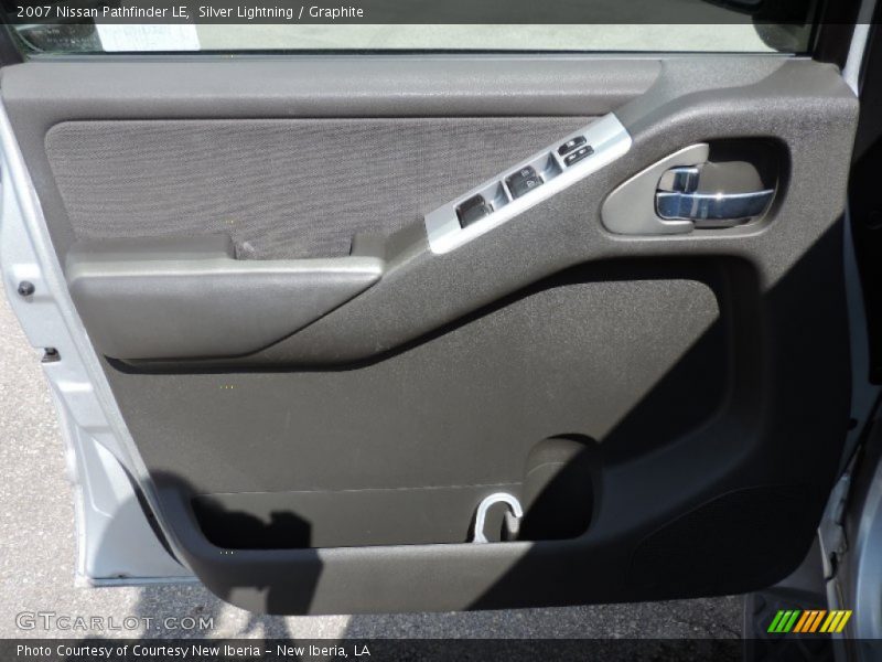 Silver Lightning / Graphite 2007 Nissan Pathfinder LE