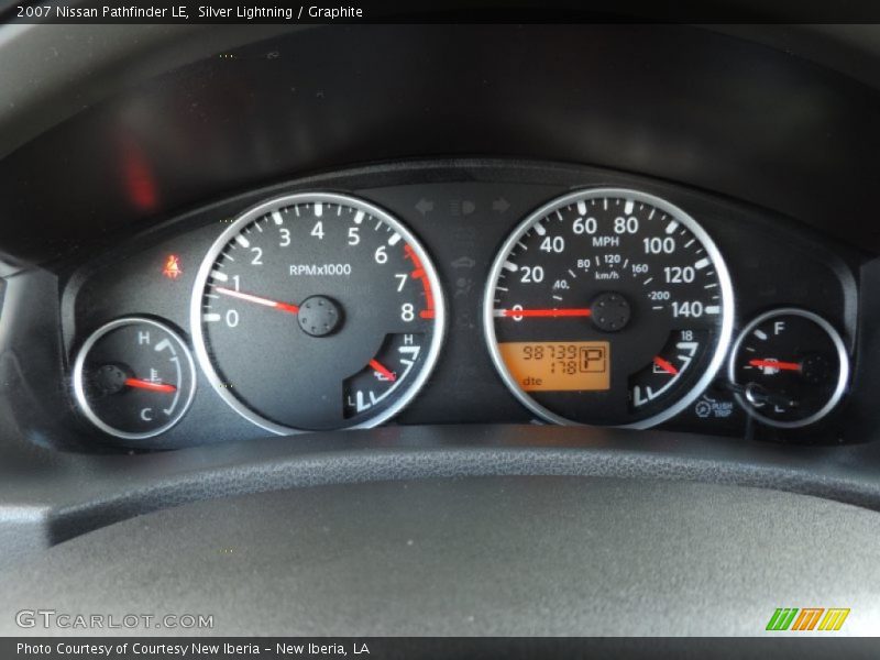 Silver Lightning / Graphite 2007 Nissan Pathfinder LE