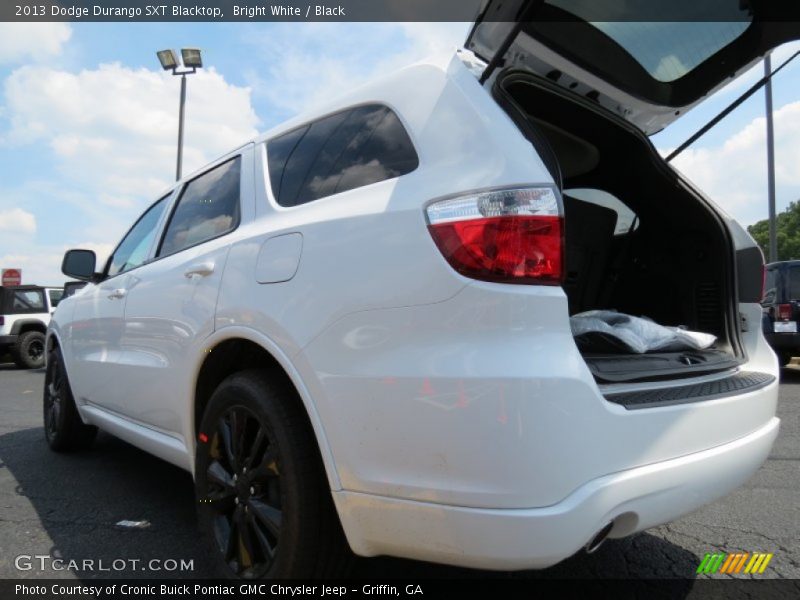 Bright White / Black 2013 Dodge Durango SXT Blacktop