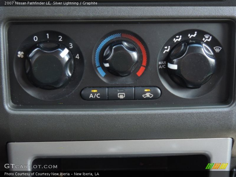 Silver Lightning / Graphite 2007 Nissan Pathfinder LE