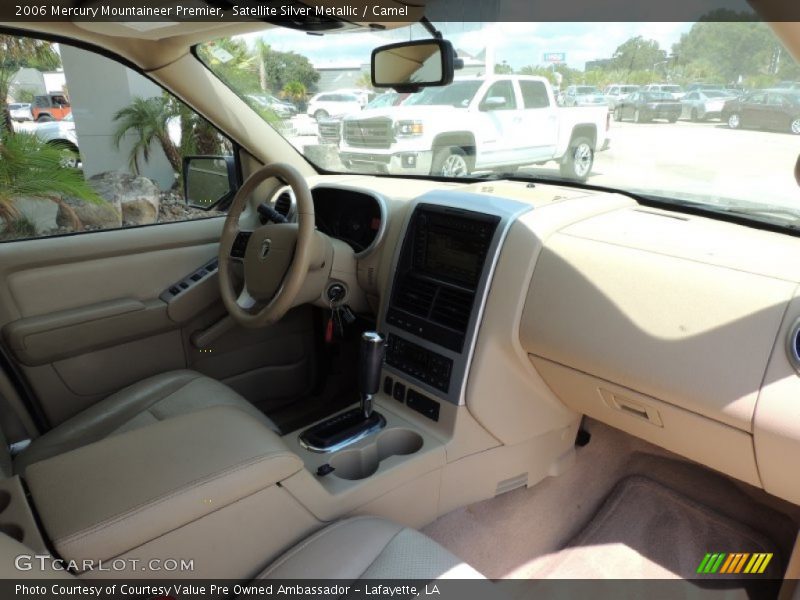 Satellite Silver Metallic / Camel 2006 Mercury Mountaineer Premier