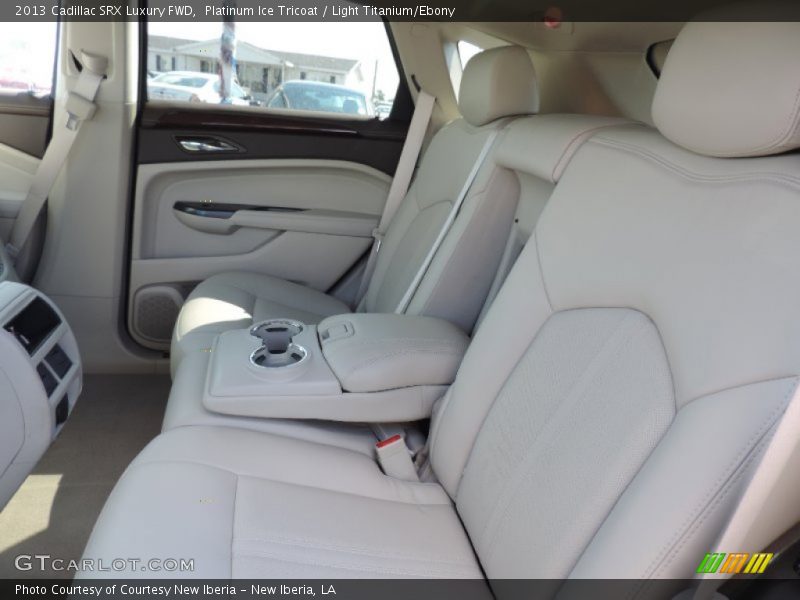 Platinum Ice Tricoat / Light Titanium/Ebony 2013 Cadillac SRX Luxury FWD