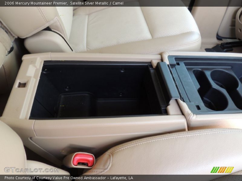 Satellite Silver Metallic / Camel 2006 Mercury Mountaineer Premier