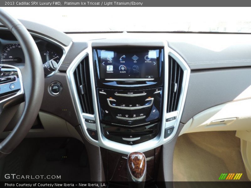 Platinum Ice Tricoat / Light Titanium/Ebony 2013 Cadillac SRX Luxury FWD