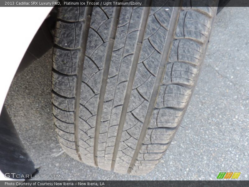 Platinum Ice Tricoat / Light Titanium/Ebony 2013 Cadillac SRX Luxury FWD