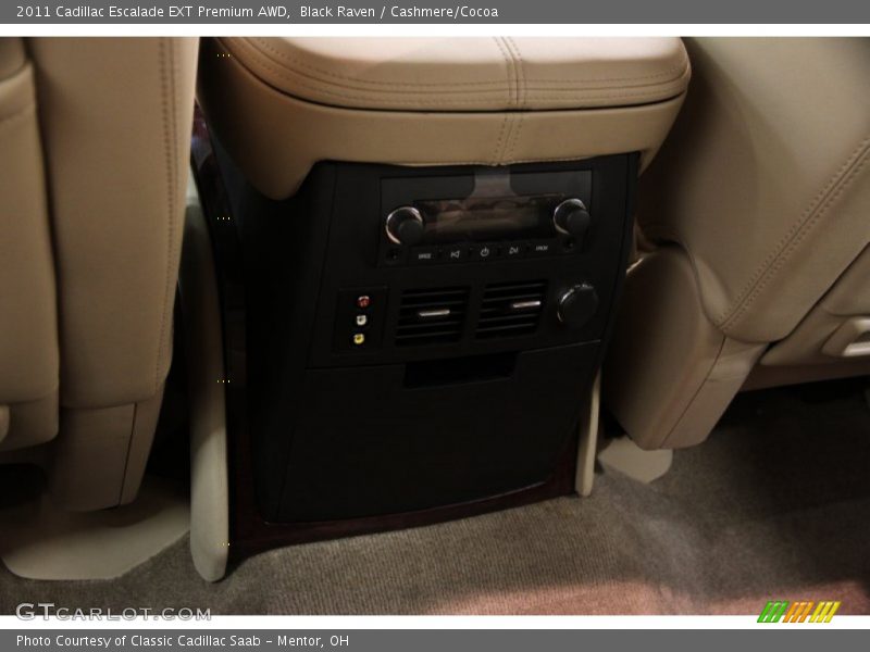 Black Raven / Cashmere/Cocoa 2011 Cadillac Escalade EXT Premium AWD
