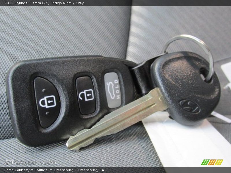 Indigo Night / Gray 2013 Hyundai Elantra GLS