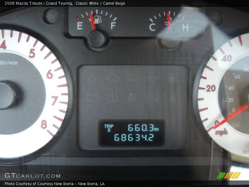 Classic White / Camel Beige 2008 Mazda Tribute i Grand Touring