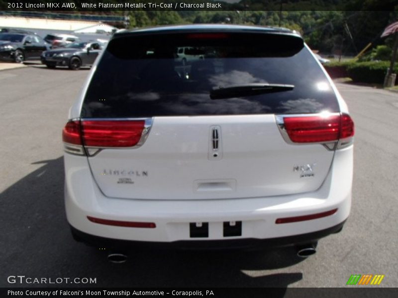 White Platinum Metallic Tri-Coat / Charcoal Black 2012 Lincoln MKX AWD