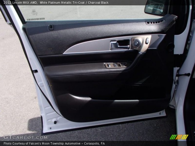 White Platinum Metallic Tri-Coat / Charcoal Black 2012 Lincoln MKX AWD