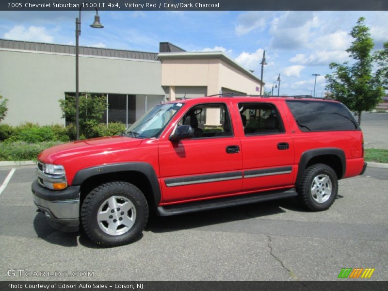Victory Red / Gray/Dark Charcoal 2005 Chevrolet Suburban 1500 LT 4x4
