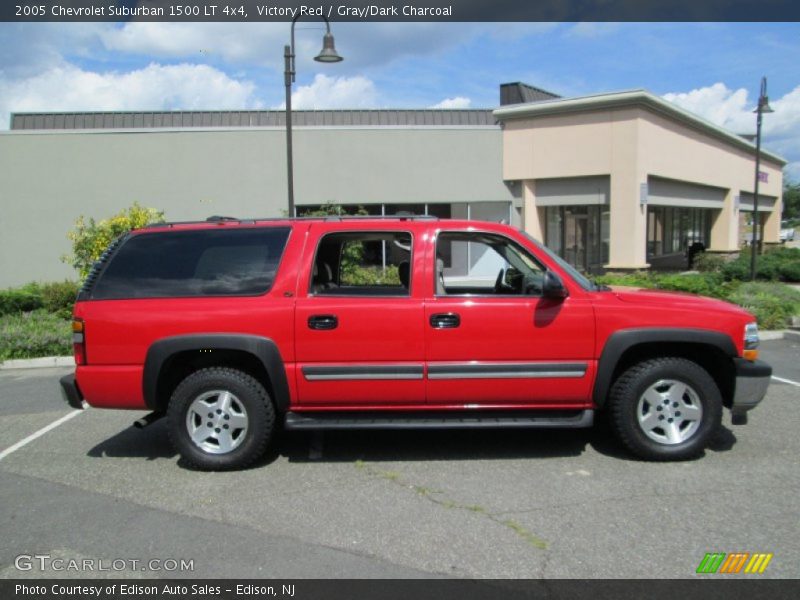 Victory Red / Gray/Dark Charcoal 2005 Chevrolet Suburban 1500 LT 4x4