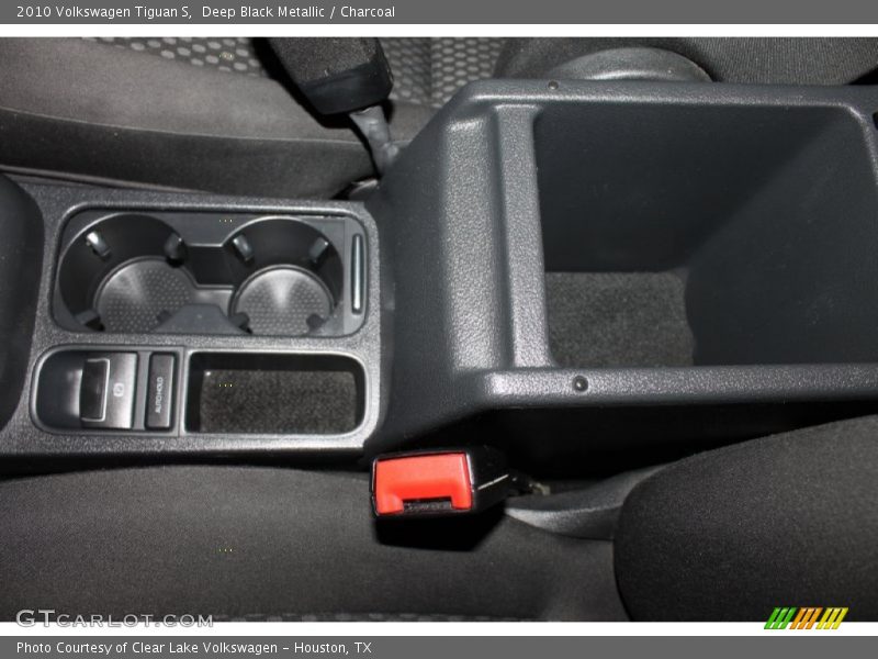 Deep Black Metallic / Charcoal 2010 Volkswagen Tiguan S