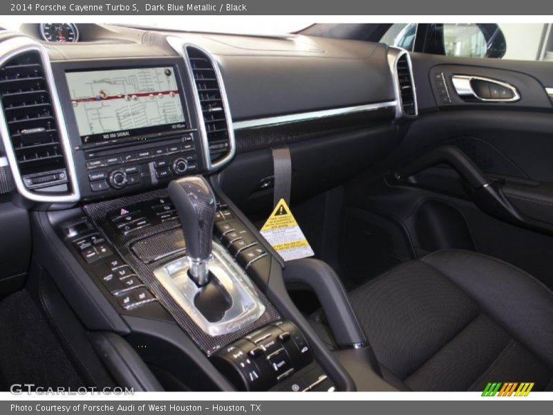 Controls of 2014 Cayenne Turbo S