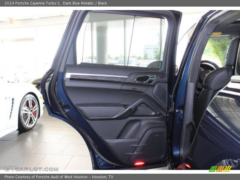 Door Panel of 2014 Cayenne Turbo S