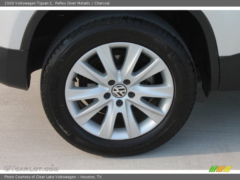Reflex Silver Metallic / Charcoal 2009 Volkswagen Tiguan S