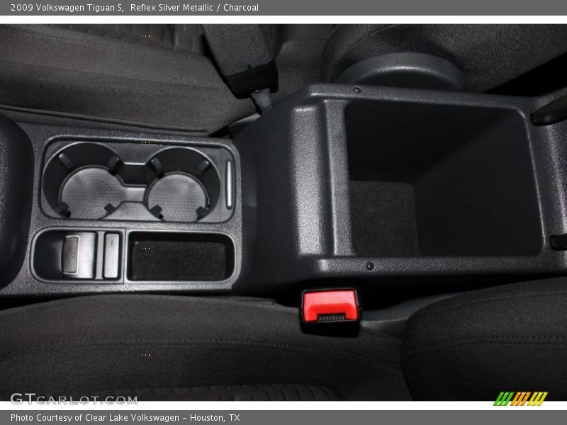 Reflex Silver Metallic / Charcoal 2009 Volkswagen Tiguan S