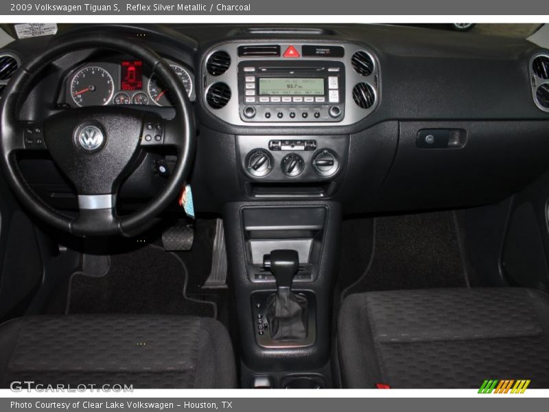 Reflex Silver Metallic / Charcoal 2009 Volkswagen Tiguan S