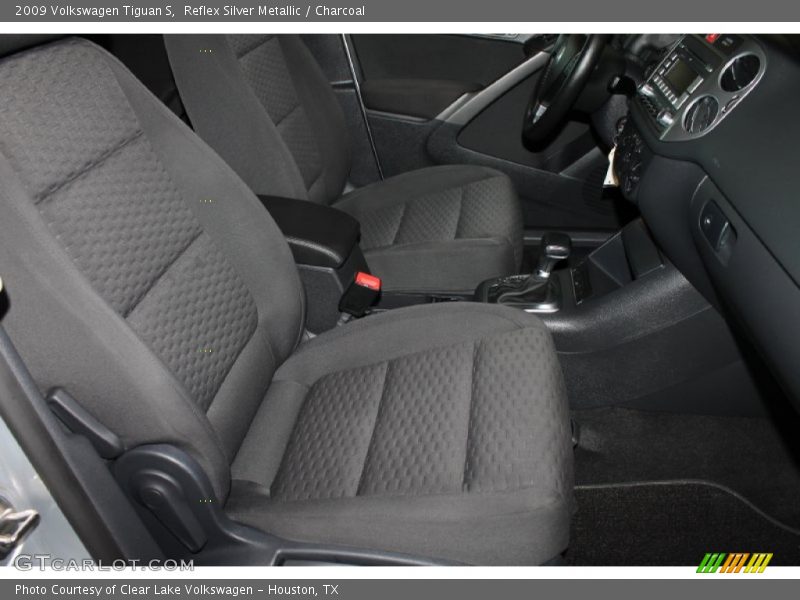 Reflex Silver Metallic / Charcoal 2009 Volkswagen Tiguan S