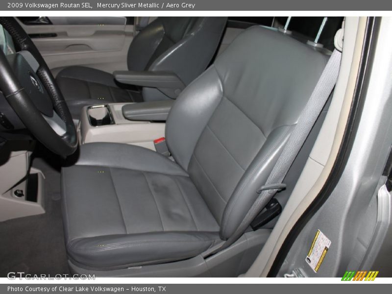 Mercury Sliver Metallic / Aero Grey 2009 Volkswagen Routan SEL