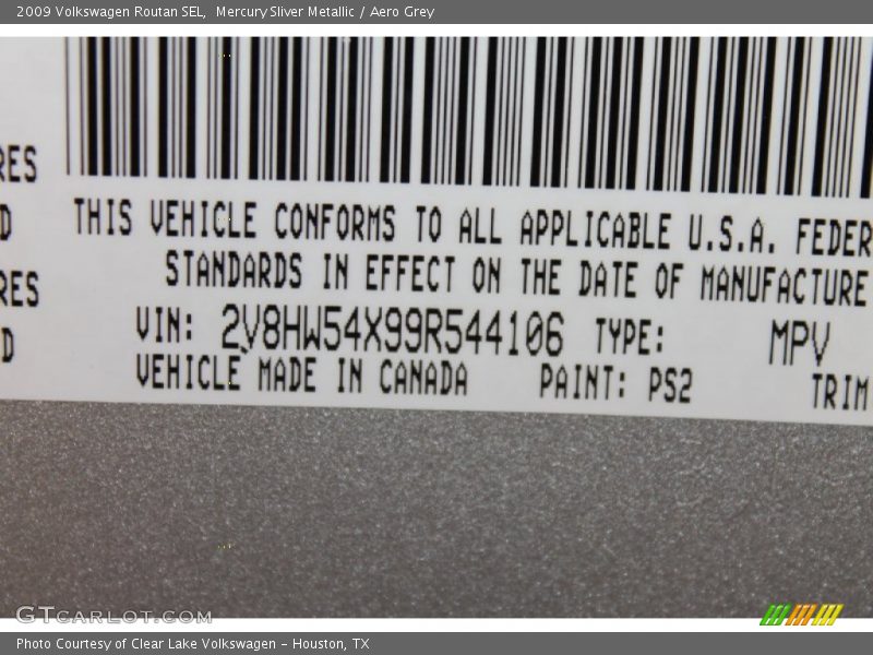 Mercury Sliver Metallic / Aero Grey 2009 Volkswagen Routan SEL