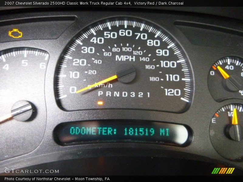 Victory Red / Dark Charcoal 2007 Chevrolet Silverado 2500HD Classic Work Truck Regular Cab 4x4