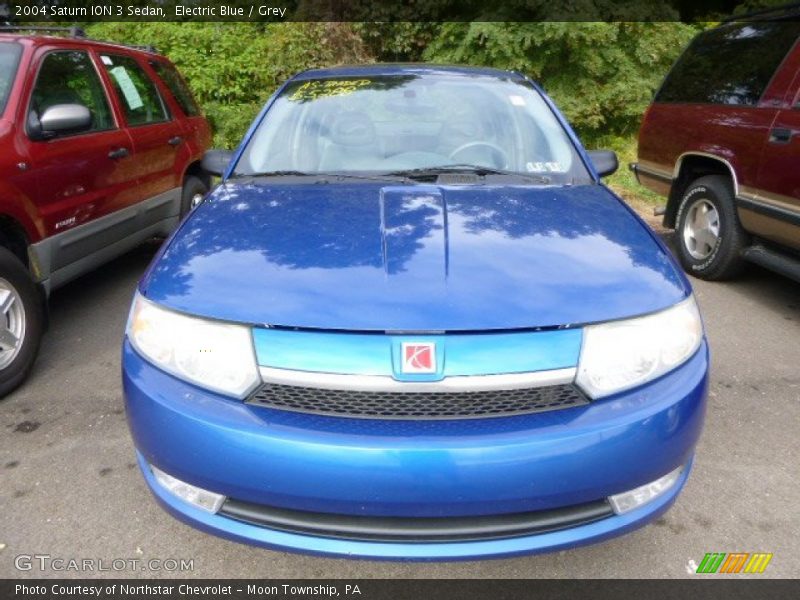 Electric Blue / Grey 2004 Saturn ION 3 Sedan