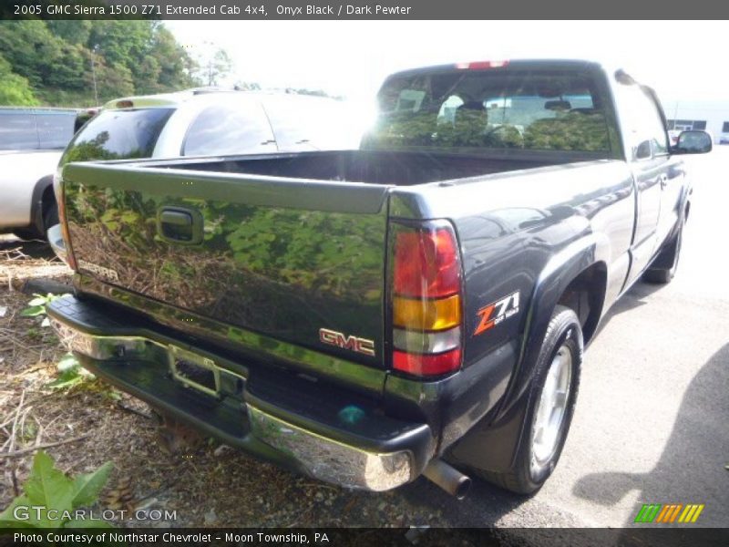 Onyx Black / Dark Pewter 2005 GMC Sierra 1500 Z71 Extended Cab 4x4