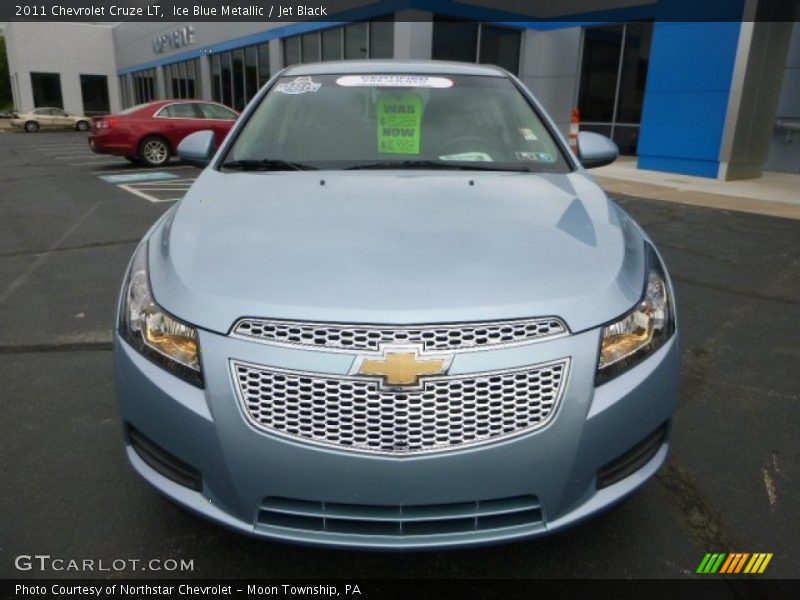 Ice Blue Metallic / Jet Black 2011 Chevrolet Cruze LT