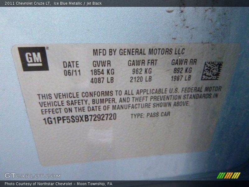 Ice Blue Metallic / Jet Black 2011 Chevrolet Cruze LT