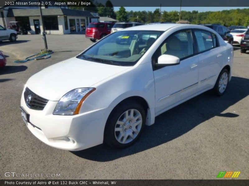 Aspen White / Beige 2012 Nissan Sentra 2.0 S