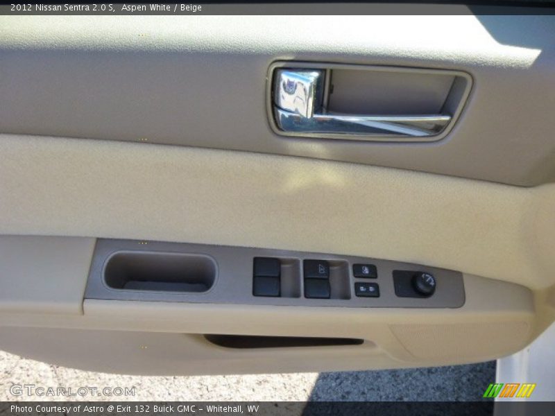 Aspen White / Beige 2012 Nissan Sentra 2.0 S