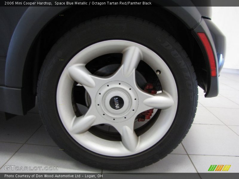 Space Blue Metallic / Octagon Tartan Red/Panther Black 2006 Mini Cooper Hardtop
