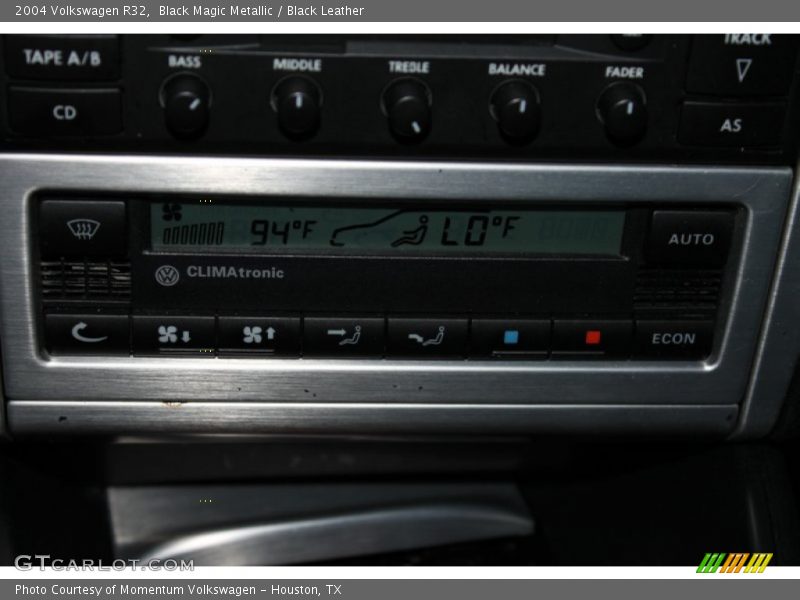 Black Magic Metallic / Black Leather 2004 Volkswagen R32