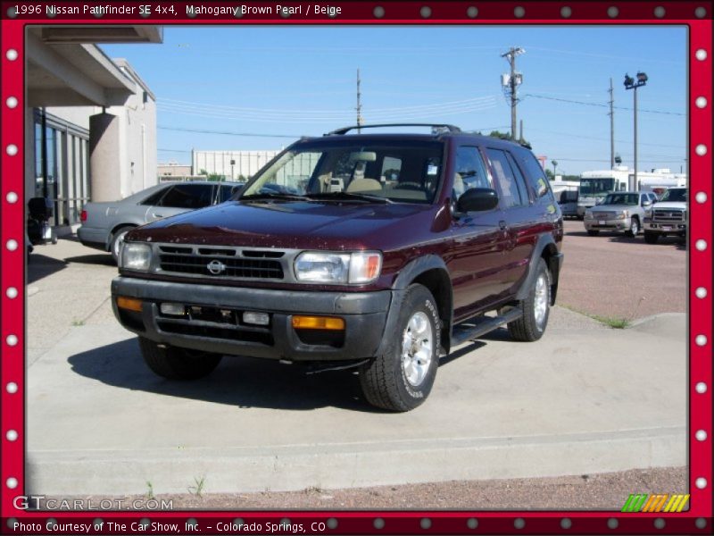 Mahogany Brown Pearl / Beige 1996 Nissan Pathfinder SE 4x4