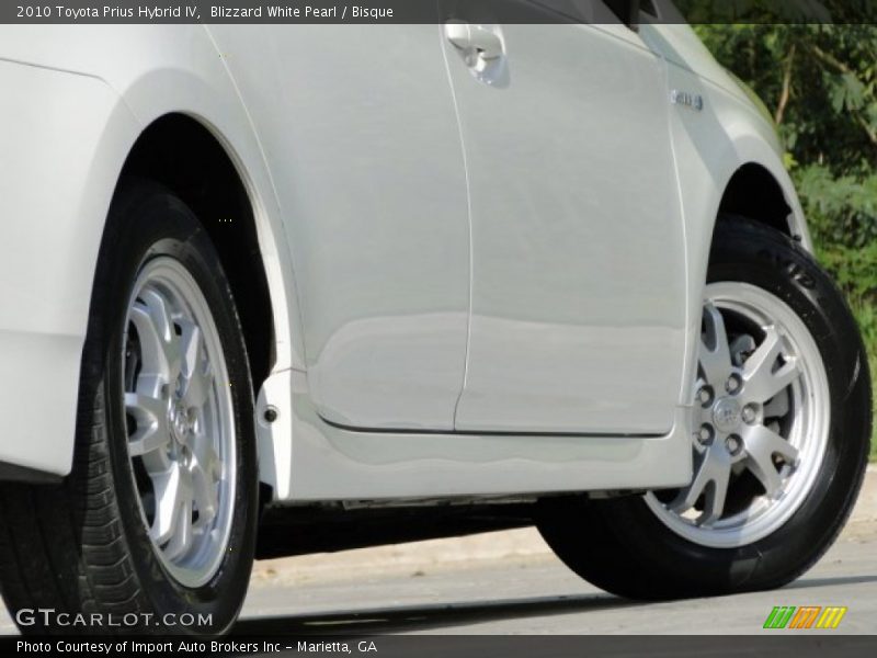Blizzard White Pearl / Bisque 2010 Toyota Prius Hybrid IV